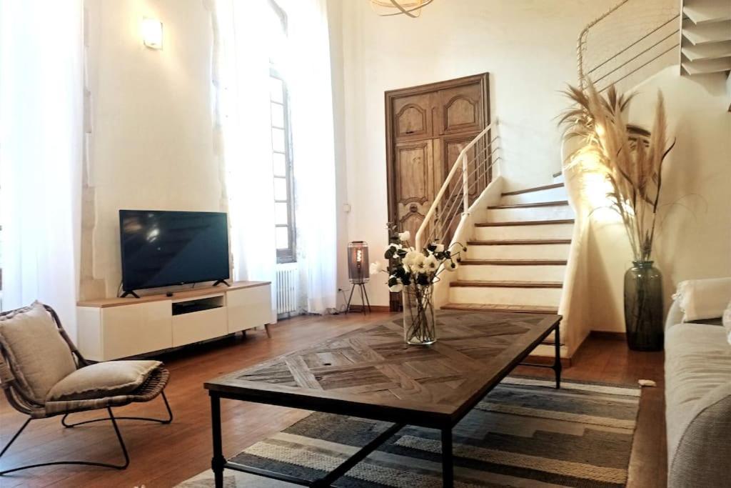 Grand Duplex Lumineux-Hyper Centre Apartment Арл Екстериор снимка
