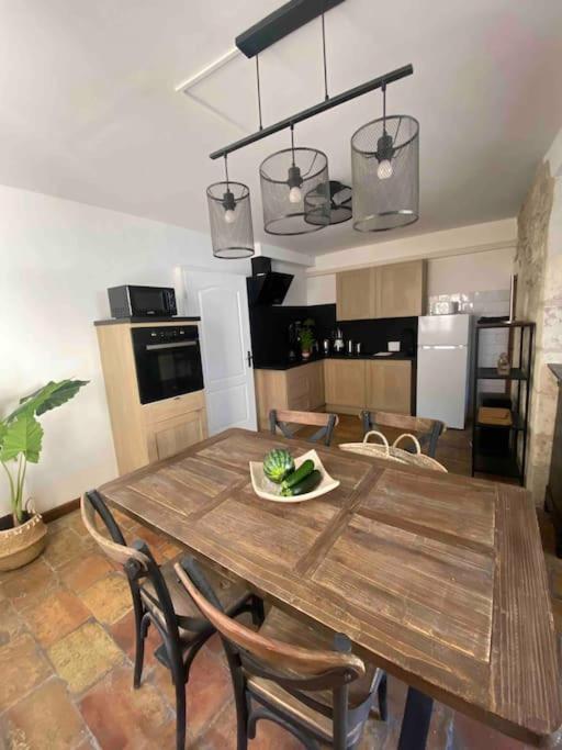Grand Duplex Lumineux-Hyper Centre Apartment Арл Екстериор снимка